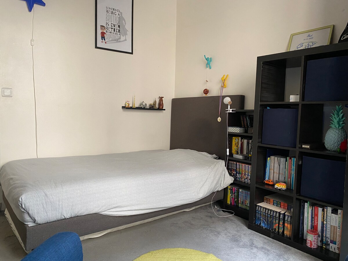 Соба 3 (120 x 200) за голем возрасен или 2 деца