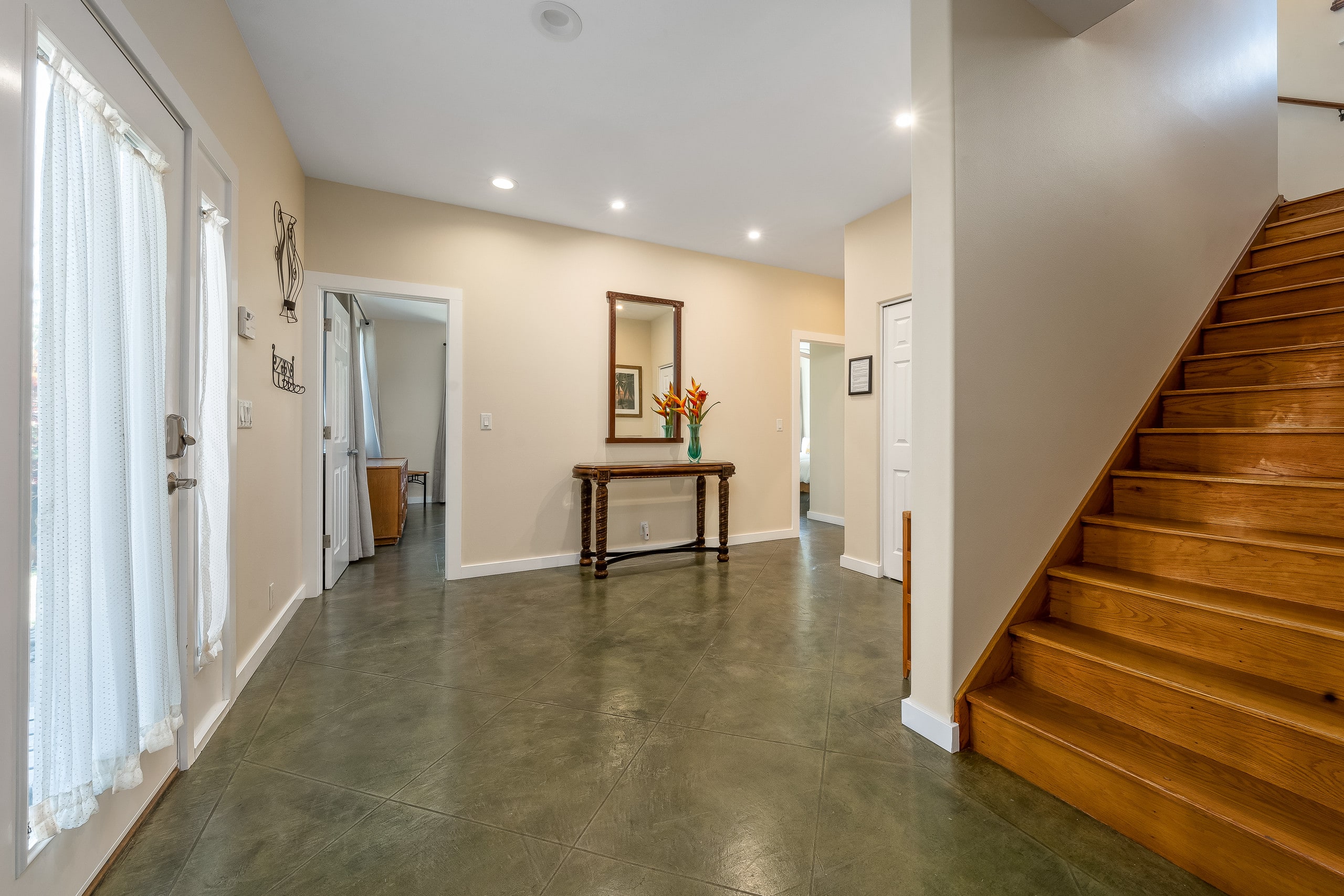 Home in Paia · ★4.91 · 6 bedrooms · 8 beds · 4.5 baths - Image 28