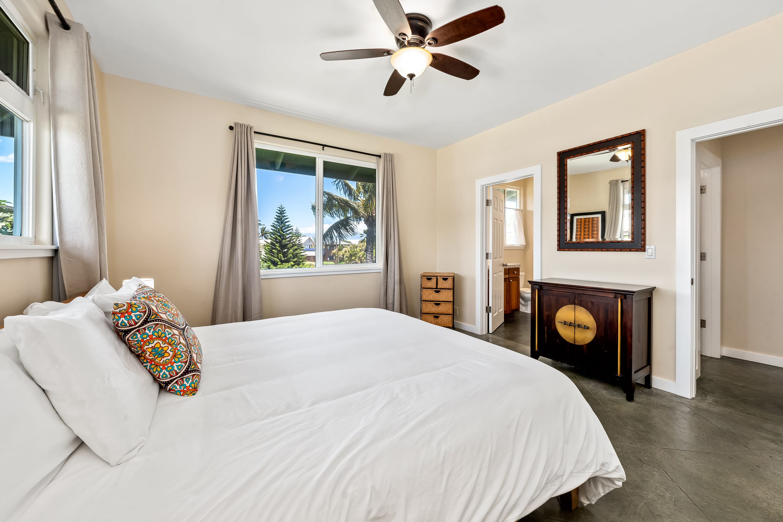 Home in Paia · ★4.91 · 6 bedrooms · 8 beds · 4.5 baths - Image 34