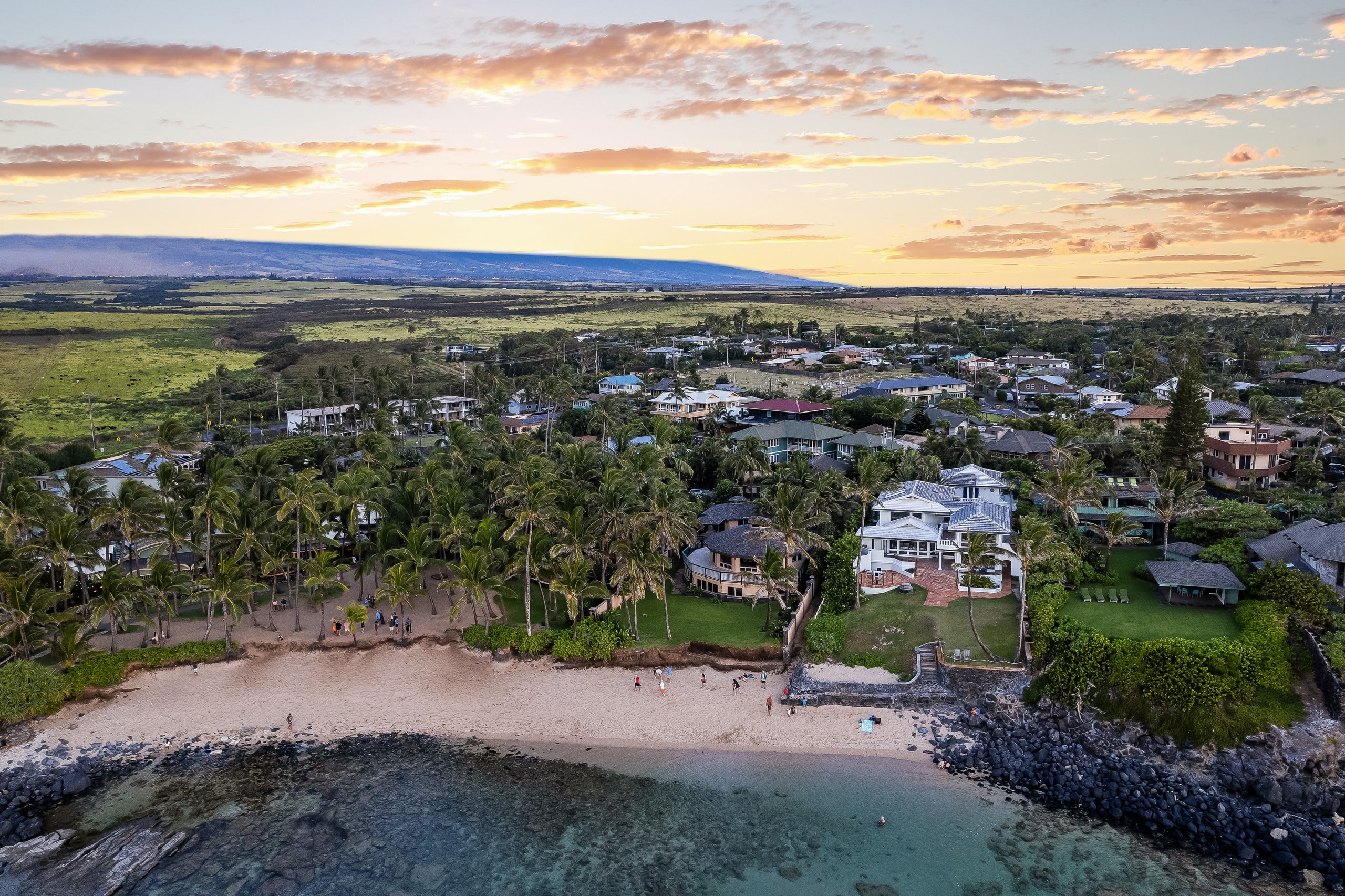 Home in Paia · ★4.91 · 6 bedrooms · 8 beds · 4.5 baths - Image 64