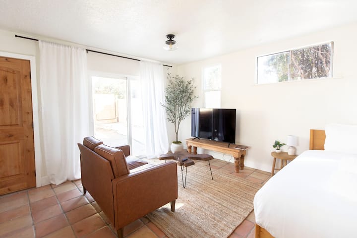 Bella Guesthouse -Luxury Oasis-walk To Whole Foods - Albuquerque, NM