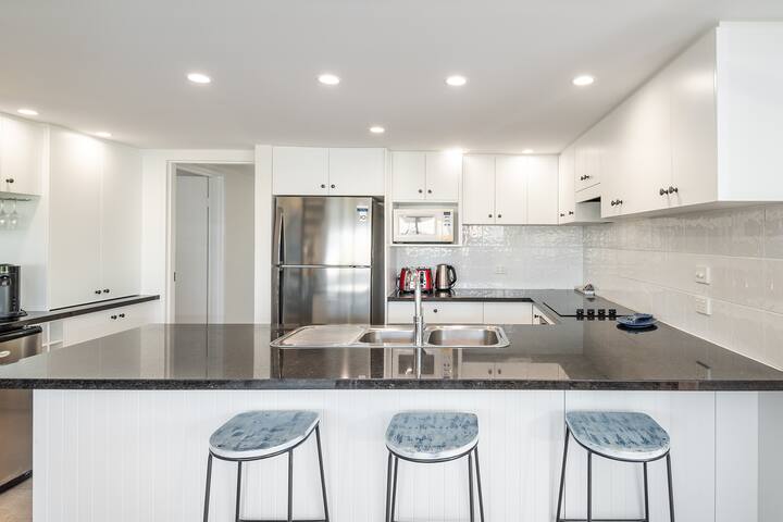 Noosa Boutique Apartments gallery image 3