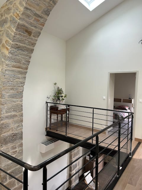 Old barn 6/7P 10 min Millau - View of Viaduct