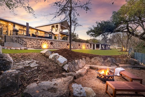 Large Group Vacation Rental near San Antonio