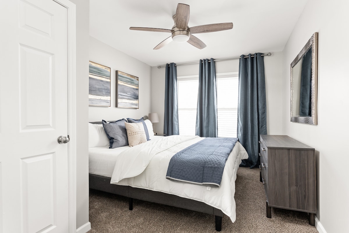 Spálňa s manželskou posteľou