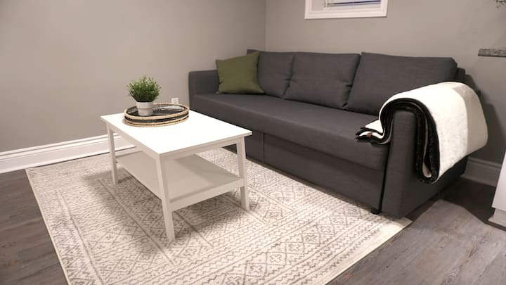 Cozy Basement Studio - Ottawa
