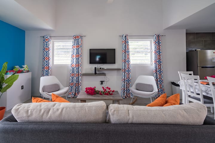 4ever Young Oasis ~ 2 Br W/ Private Pool - Curaçao
