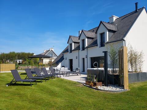 Beautiful house 12 pers. with SPA 6 pl.
