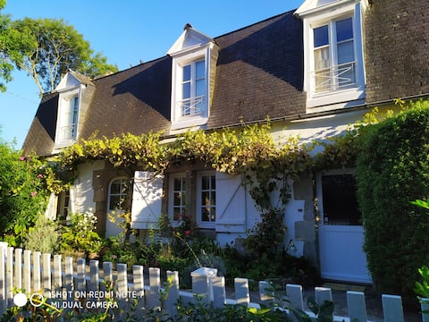 Beautiful charming home with a large garden