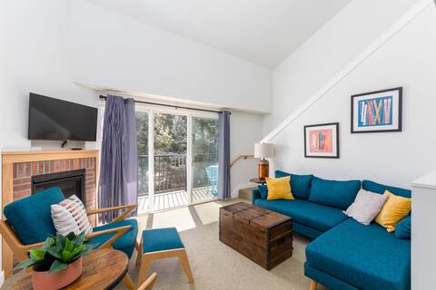 Ski-in, Ski-Out / 4 beds / seasonal pool