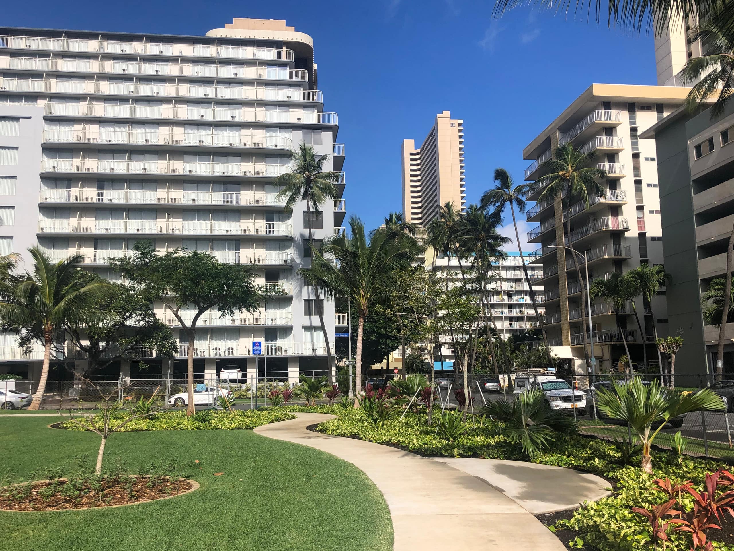 Condo in Honolulu · ★4.89 · Studio · 2 beds · 1 private bath - Image 89