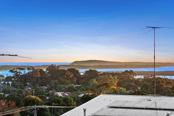 The Sea Star – Ocean view luxury gallery image 2