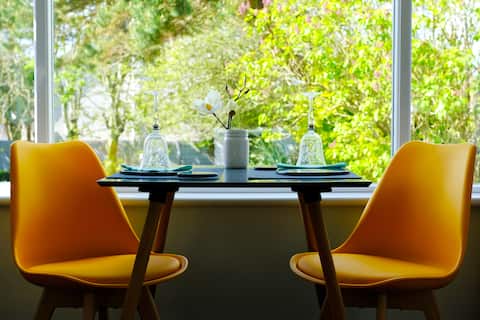 Top performing Airbnb: Atlantic Suite Apartment Portrush in Causeway