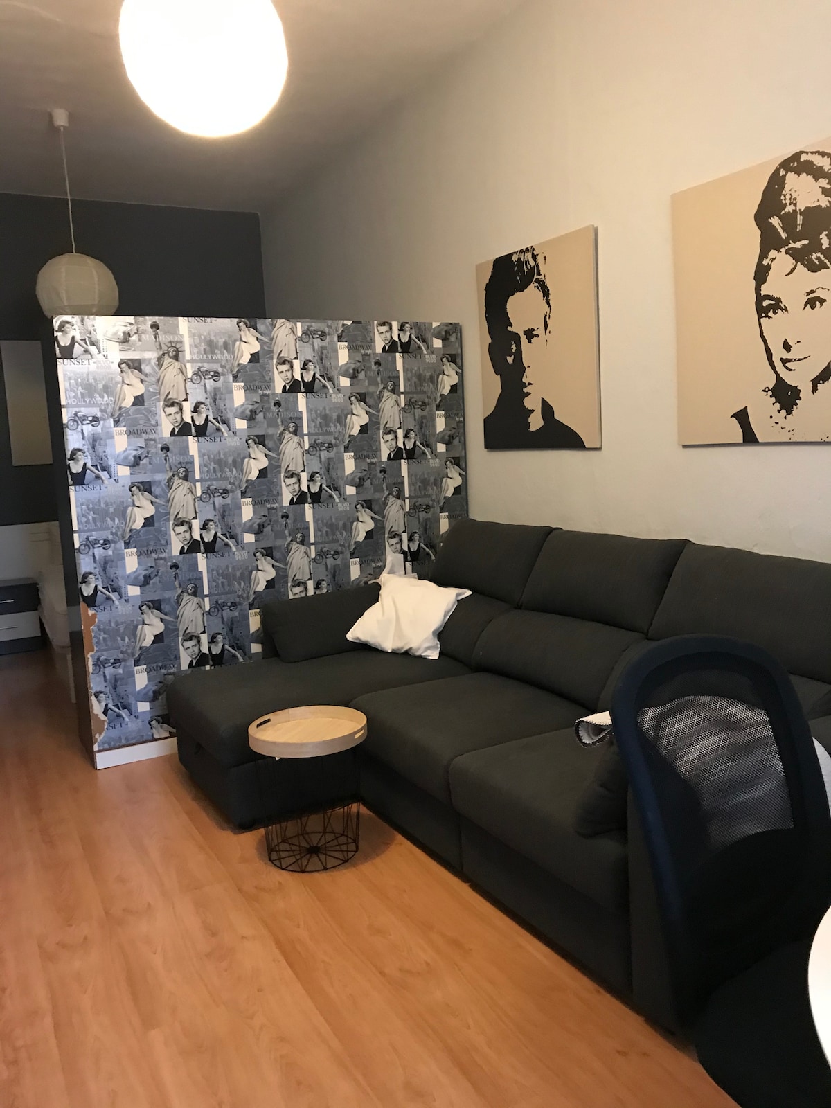 Popular Airbnb listing: Charming Andalusian house/WIFI in El Fontanal María Auxiliadora Carretera De Carmona