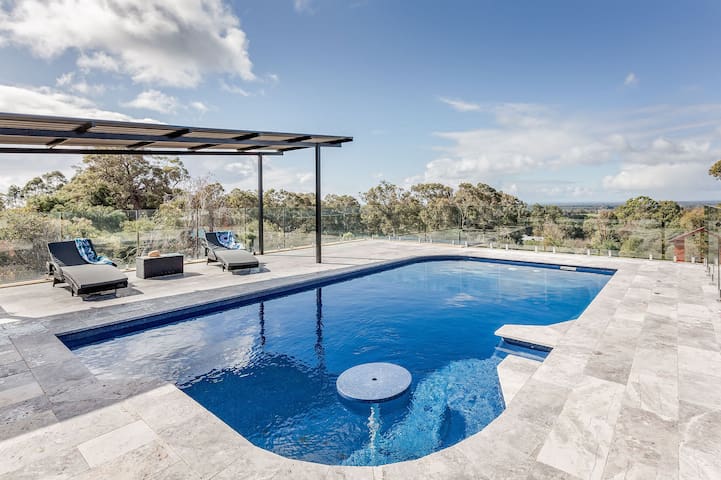 Woodbridge Vista – Heated Pool in Yallingup