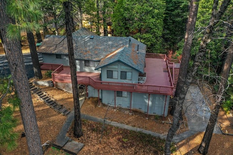 Mtn Cabin w/Game/Sports/Pool Tbl/MovieThtr Dogs Ok