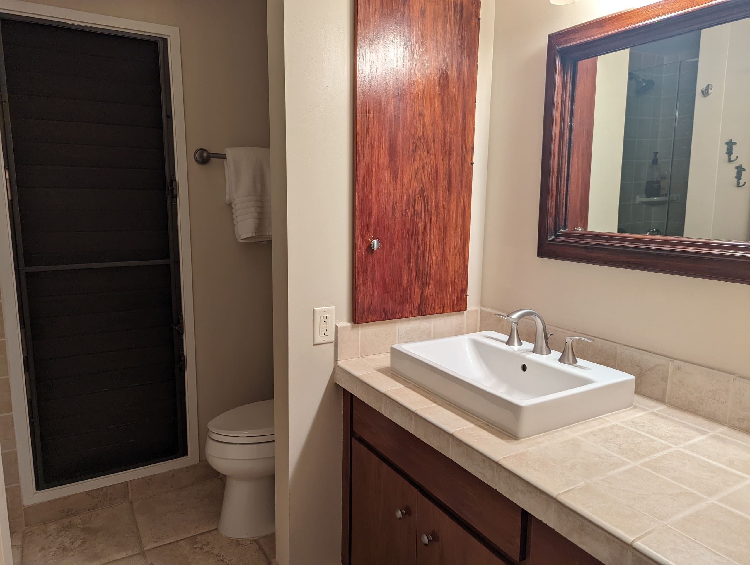 Condo in Wailea · ★4.88 · 2 bedrooms · 3 beds · 2 private baths - Image 21