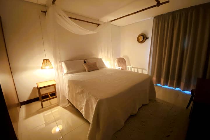 Suite Master climatizada, com tv e უშუქობა.