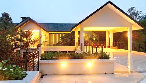 Maple Brook Garden Villa
