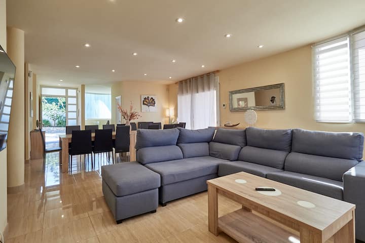 Villa Lluna @ Olivella, Sitges, Barcelona