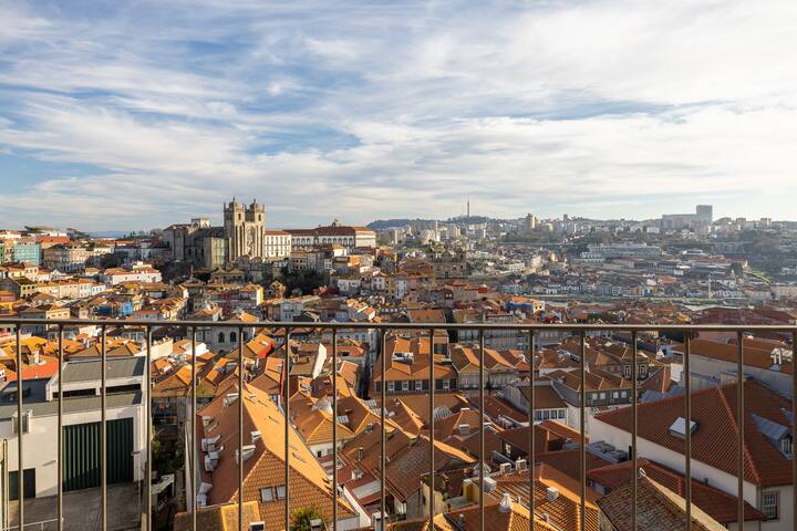 Panoramic view duplex E | by casaporto.207 gallery image 5