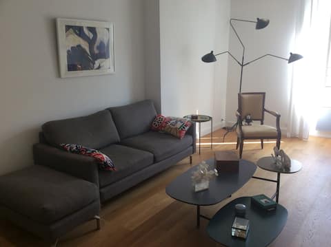 Airbnb performant: The Granaries of the Chartreuse à Villeneuve Lès Avignon