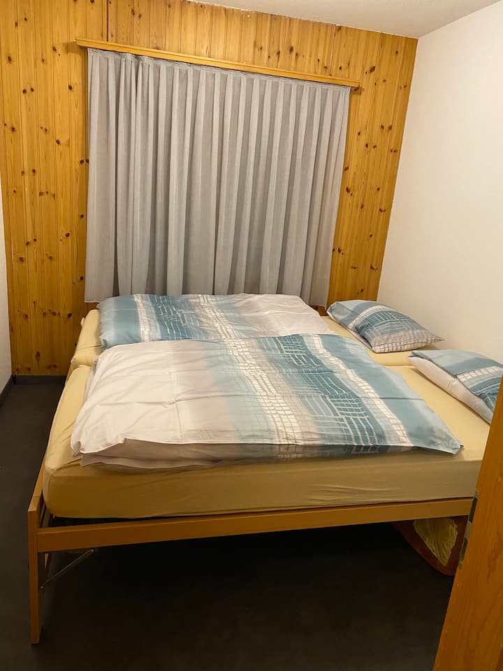 ตัวเลือกห้องเล็ก 1 (ผนังตอนนี้เป็นสีขาว)