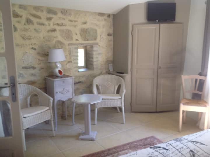 Petit Studio Climatisé A La Campagne. - Montélimar