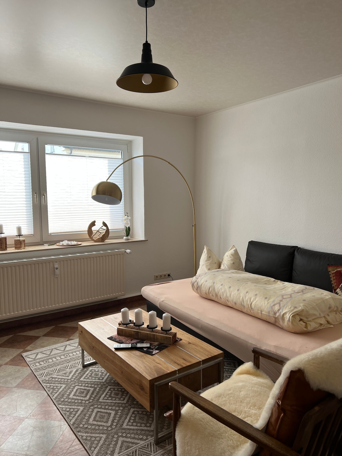 Soggiorno con TV , sistemazione per 1 persona 