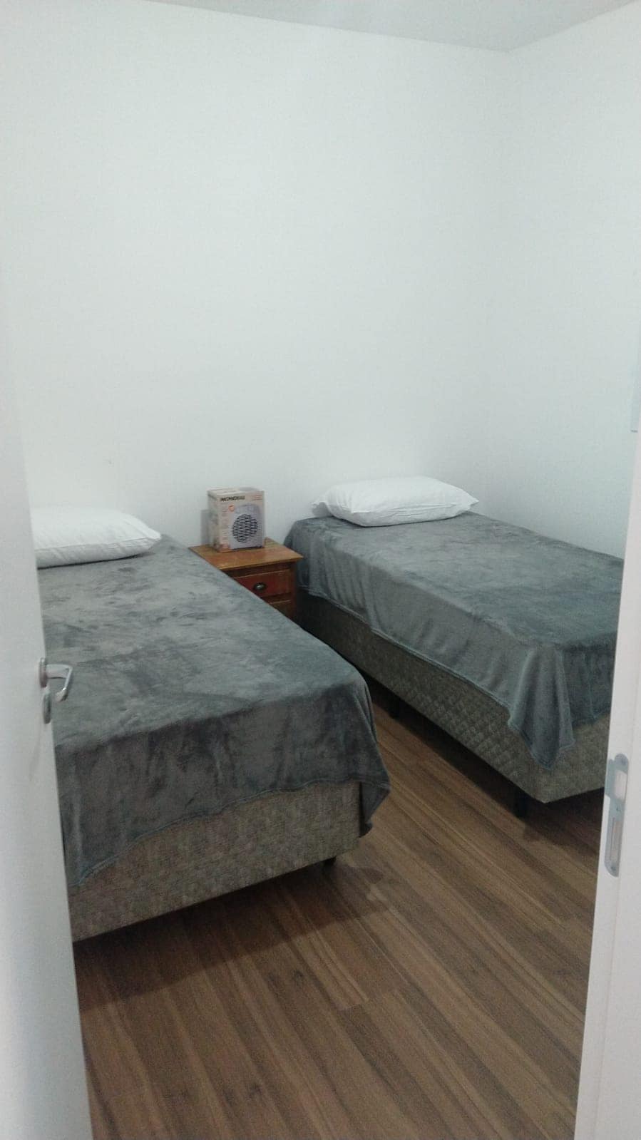 Chumba cha kulala - vitanda 2 vya mtu mmoja 