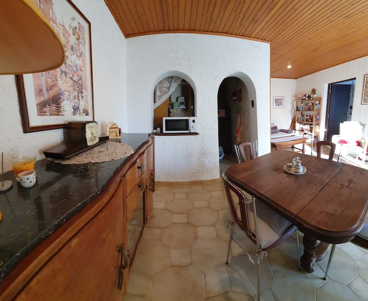 Apt 2 P., Calme, Rez De Villa, Furiani 10mn Mer - Biguglia