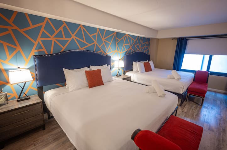 Stay Together on The Strip – 2 Bedroom Apartment