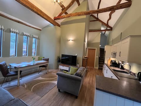 The Mealhouse, Wythmoor Farm Cottages