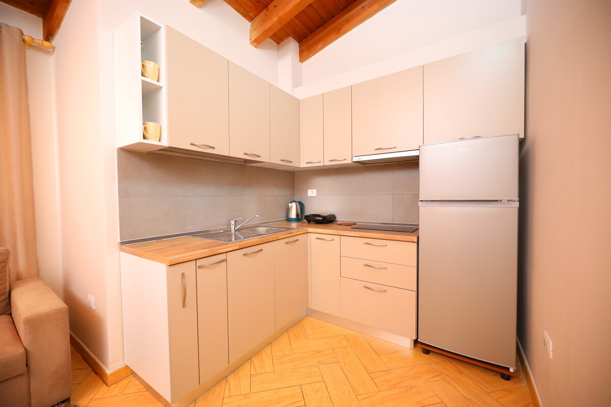 Listing 561591744611962828