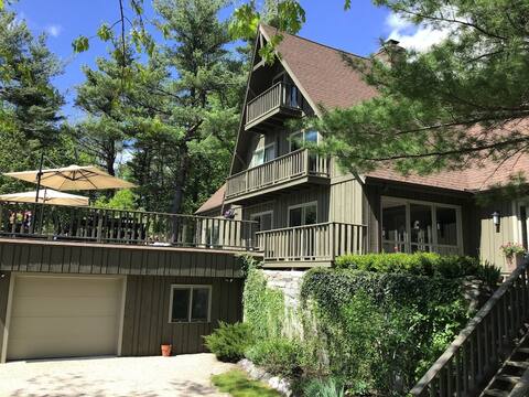 Luxury Mountain Home 6BR, 4 ski mtns, fireplace