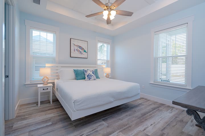 First floor King room with its own en suite bathroom.