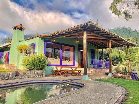 Enchanting Hot Spring Hideaway Near Bogotá
