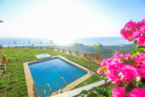 Hilltop Sea View Pool Villa by SoulStays