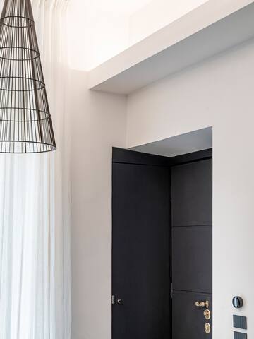 Luxurious apartment in XVI century building gallery image 3