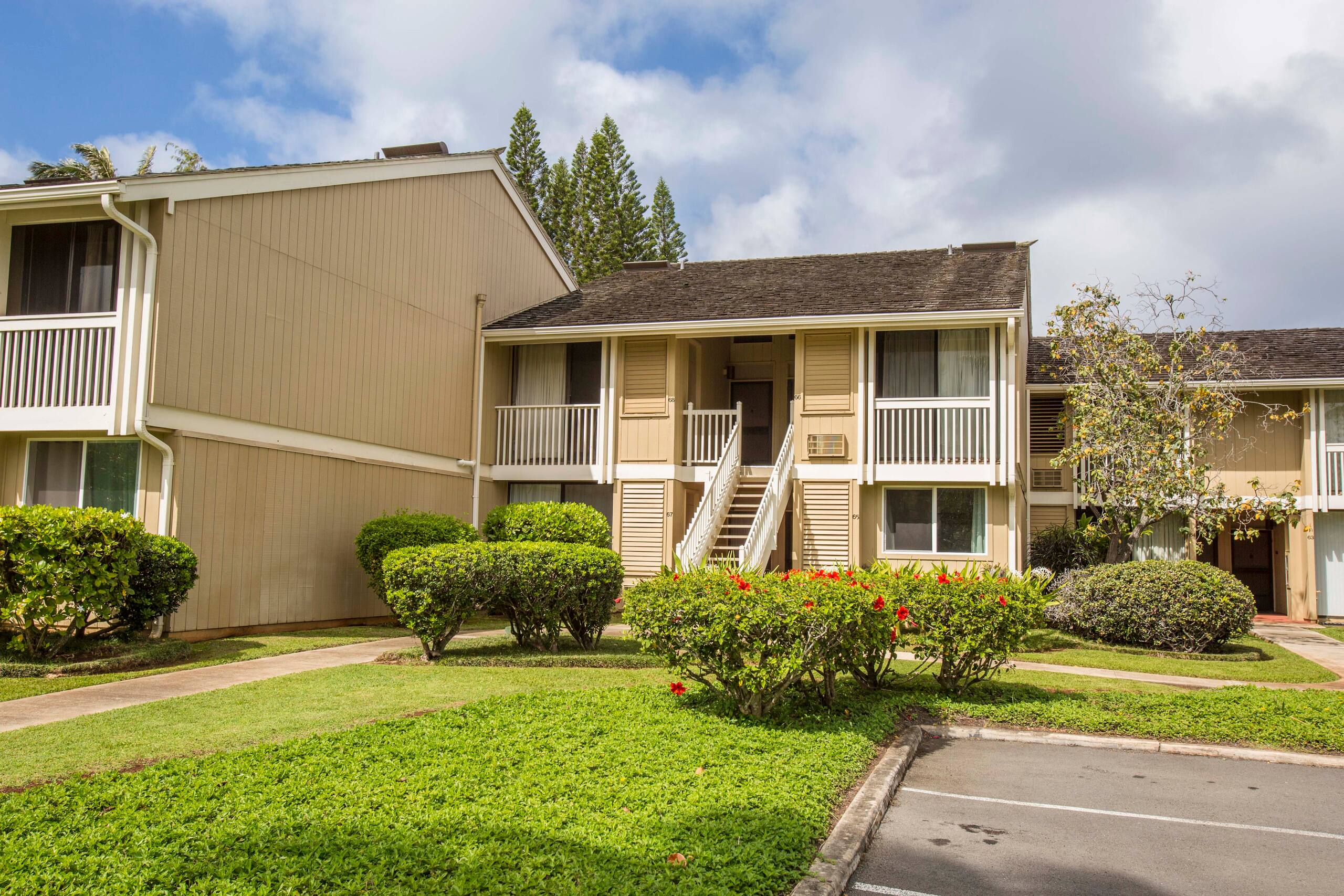 Condo in Kahuku · ★4.89 · 1 bedroom · 2 beds · 2 private baths - Image 23