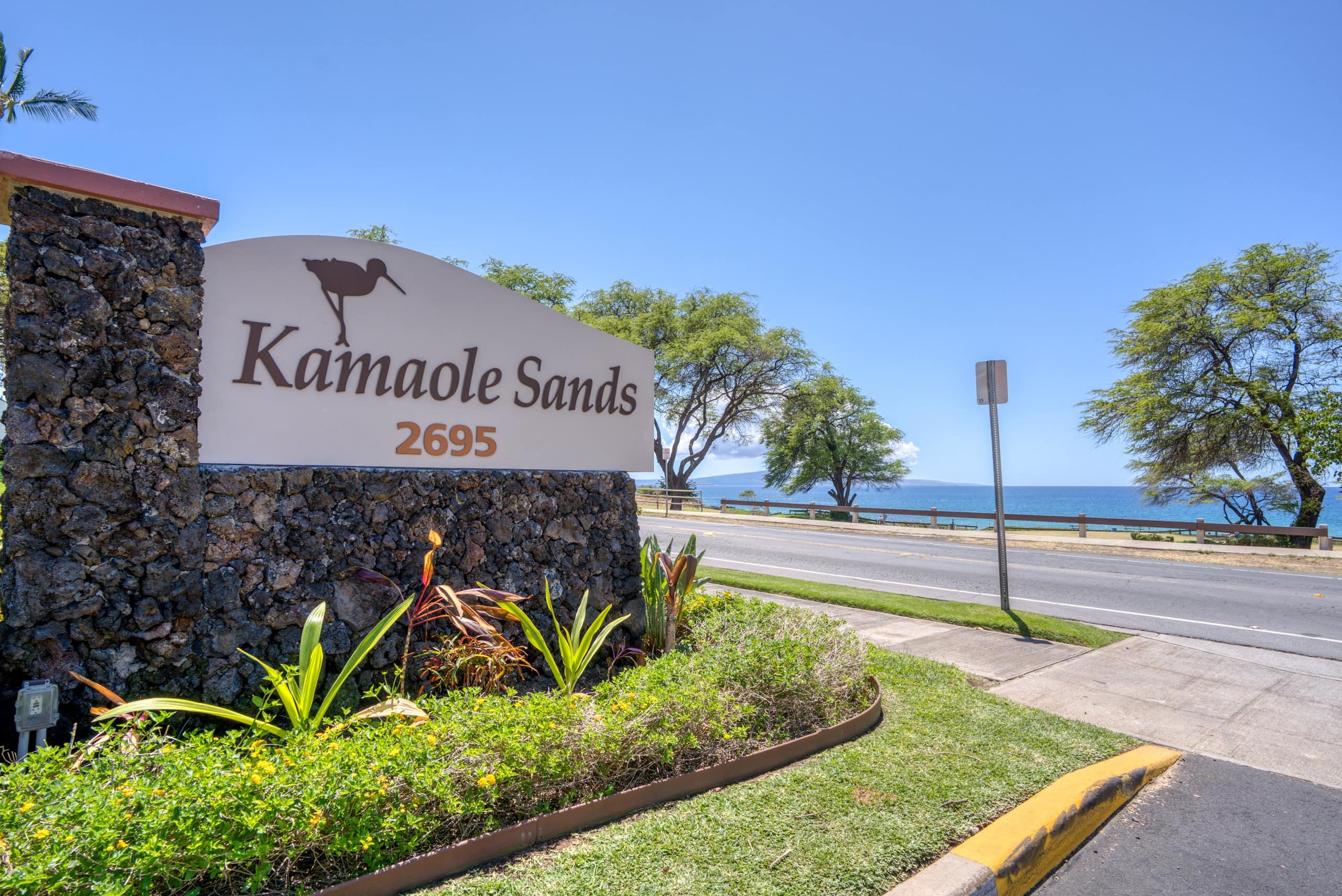 Condo in Kihei · ★4.9 · 1 bedroom · 2 beds · 2 private baths - Image 37