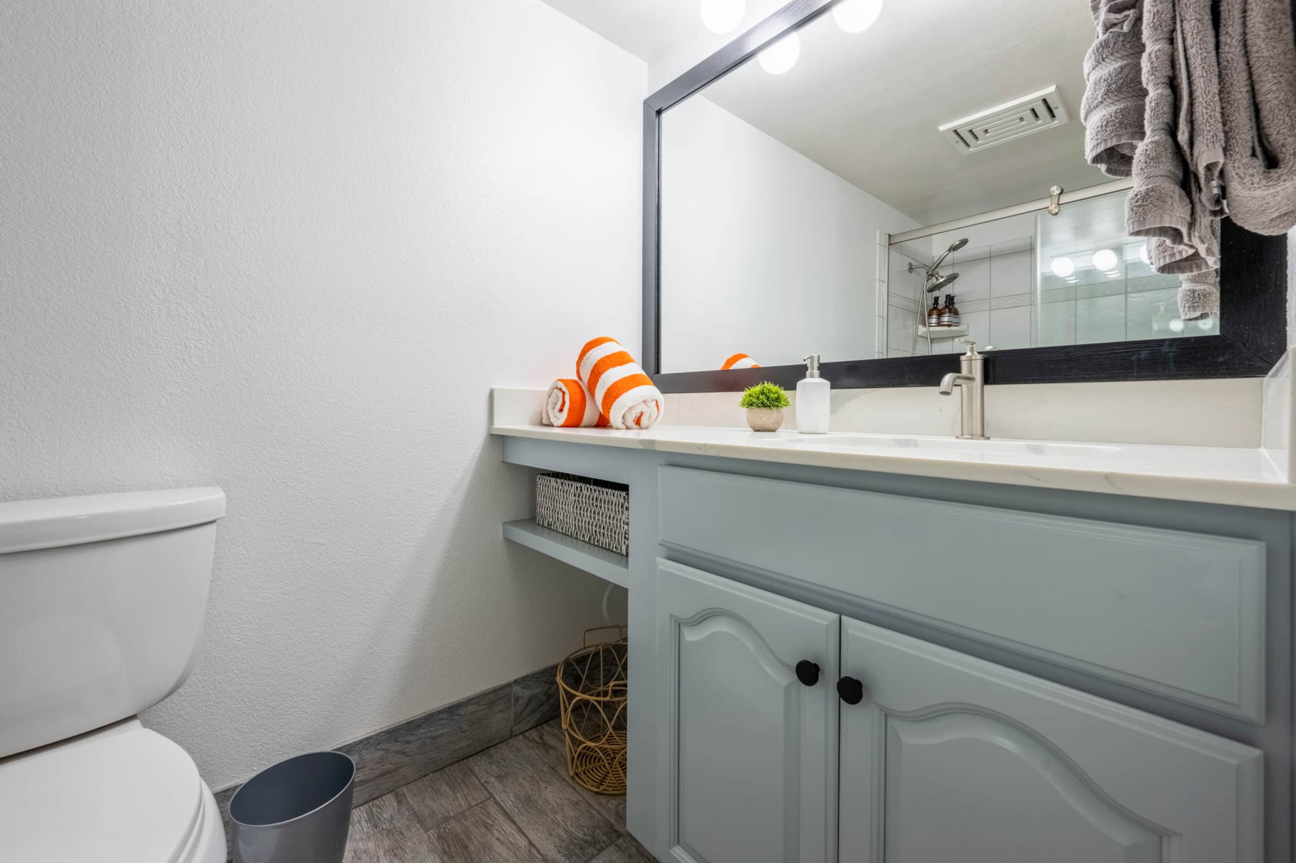 Condo in Kihei · ★4.9 · 1 bedroom · 2 beds · 2 private baths - Image 18