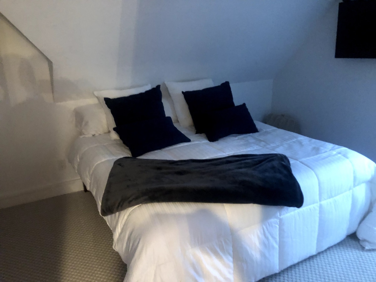 Голяма спалня