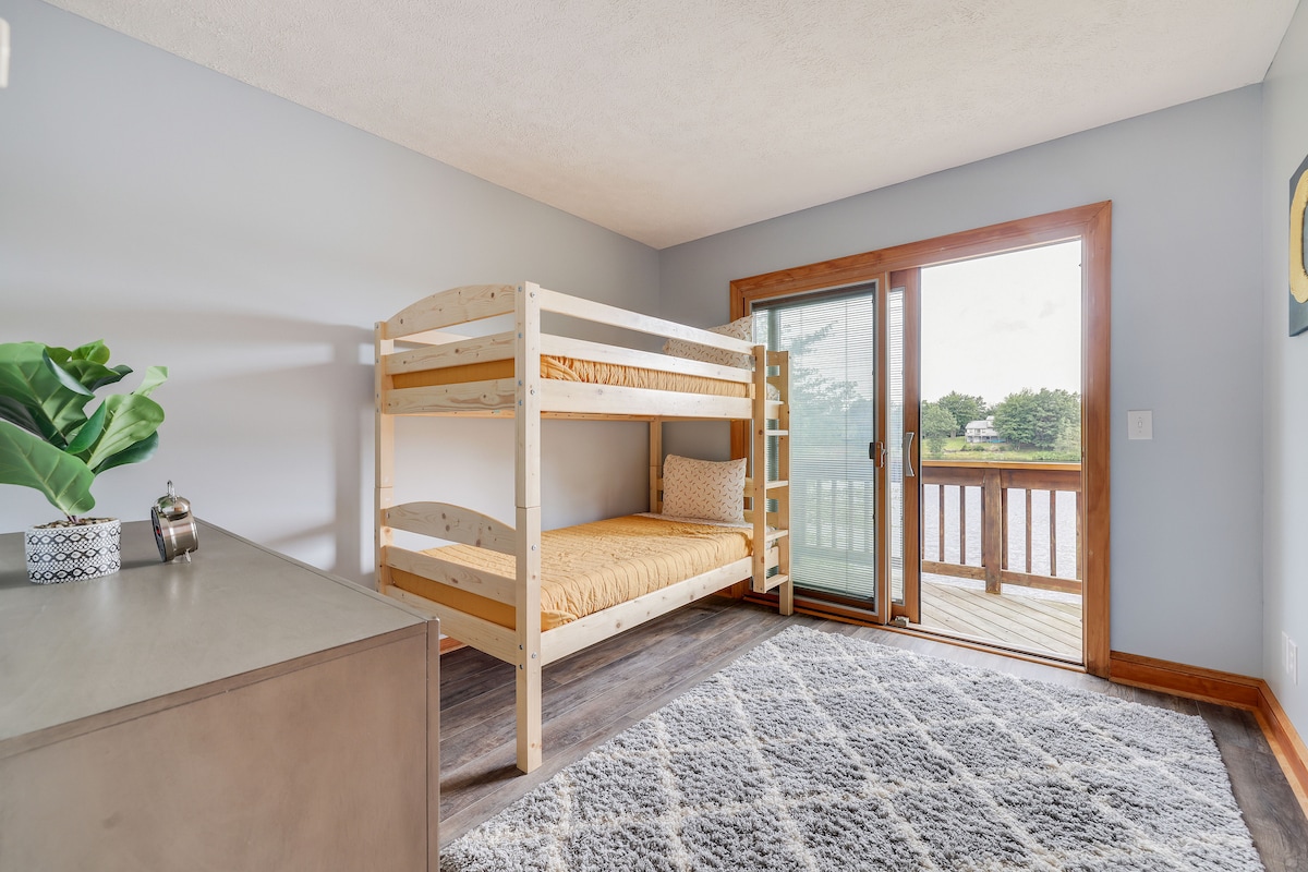 ห้องเตียงคู่ชั้นบน