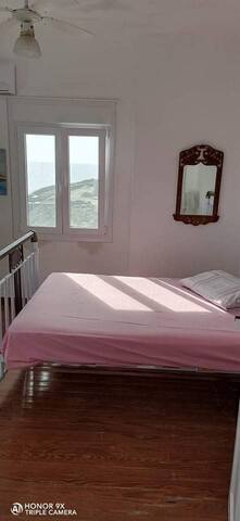 Private beach 4+1 bedroom villa at megas gialos gallery image 5