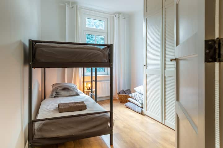 საძინებელი 2