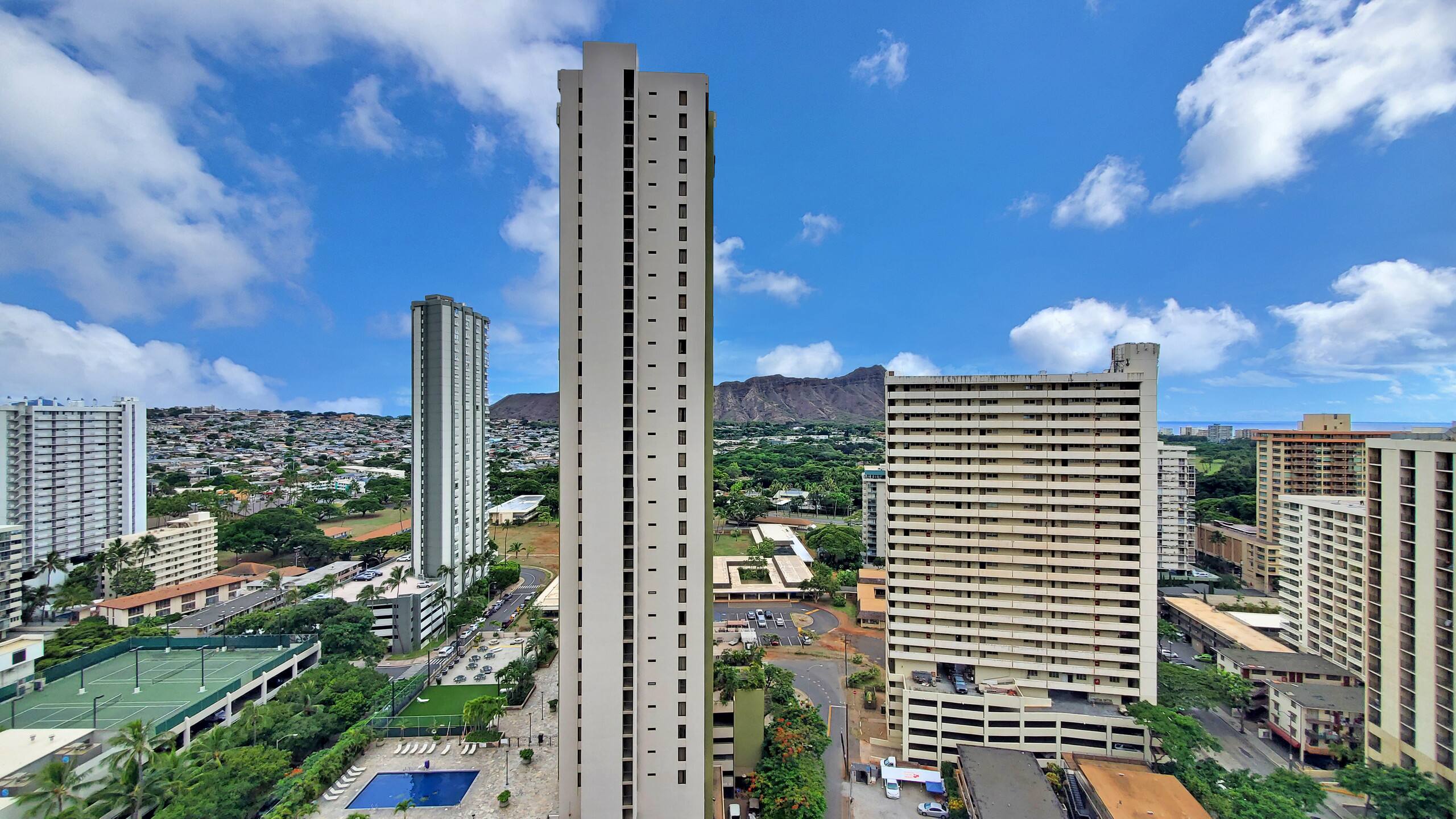 WB 2403 - T1, 1 Bedroom unit at Waikiki Banyan - Image 20