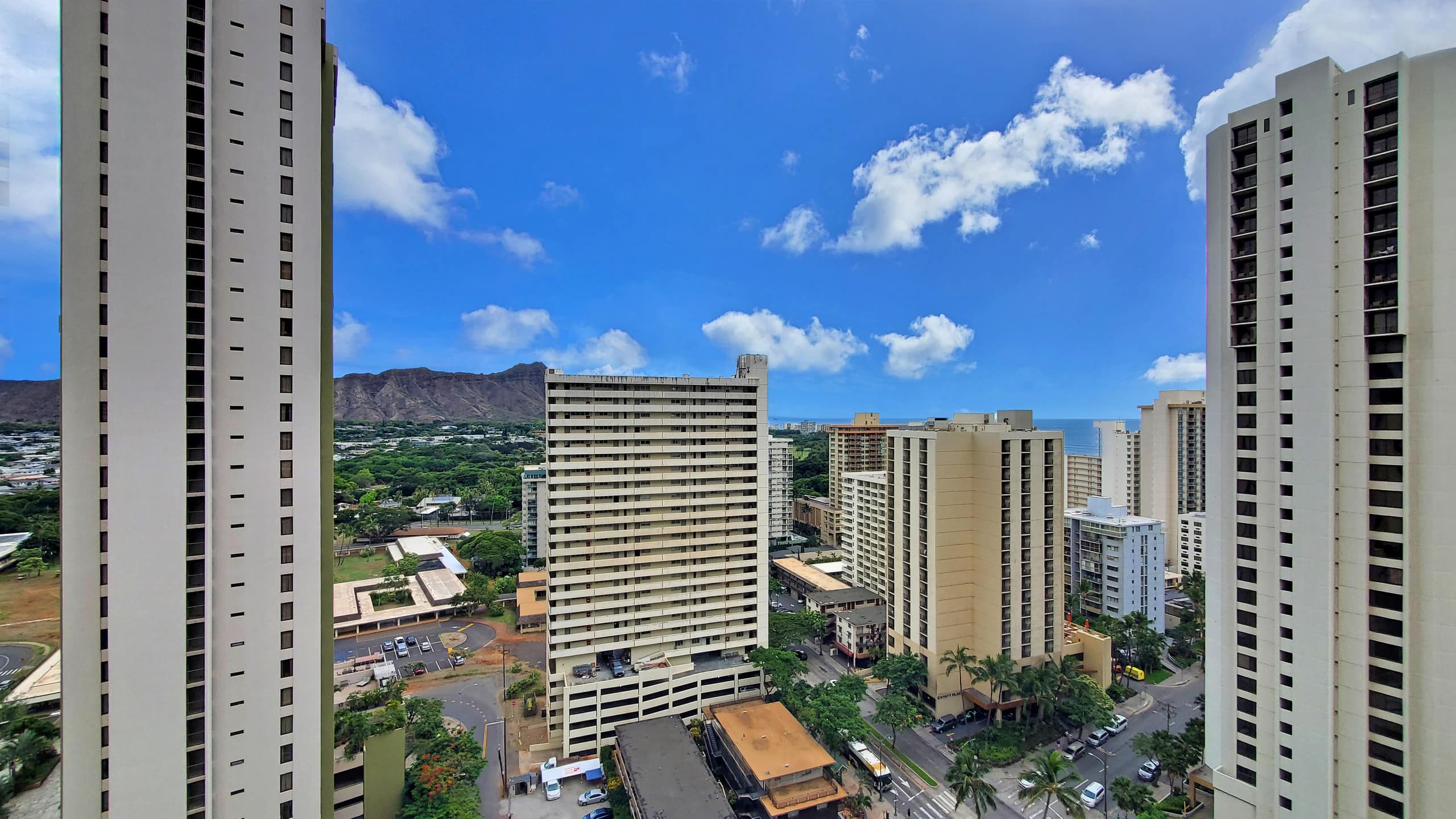 WB 2403 - T1, 1 Bedroom unit at Waikiki Banyan - Image 19