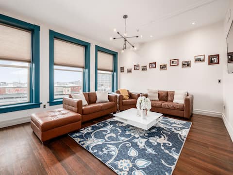 Popular Airbnb listing: Top North Market Condo- Short North & FREE Parking in Downtown