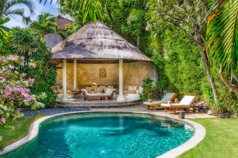 Seminyak Sanctuary Villa Kubu